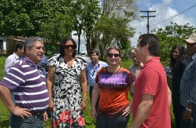 Visita ao Assentamento Bom Gosto em Ilhéus