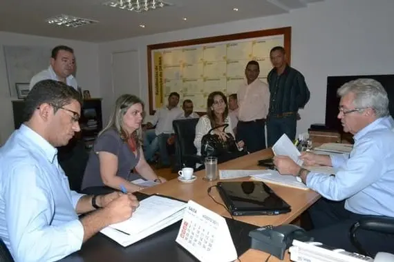 Comitivas de Iuiu e Sebastião Laranjeiras participam de audiências em Salvador
