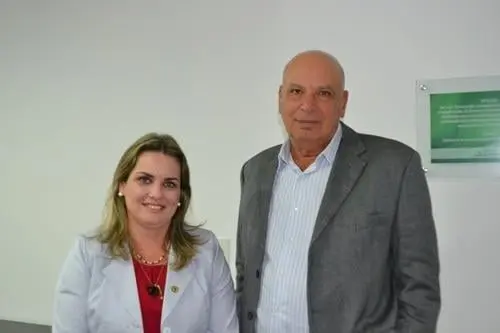 Ivana Bastos visita presidente da Bahia Mineração