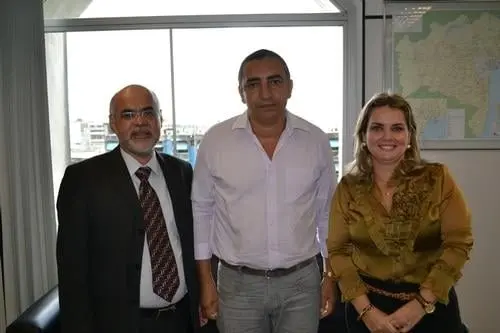 Ivana Bastos e prefeito de Urandi visitam secretário César Lisboa