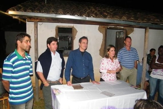 Ivana visita comunidades e é carinhosamente recebida pelo povo