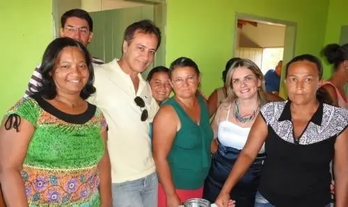 Ivana Bastos visita comunidades rurais de Guanambi