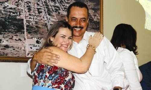 Ivana Bastos participa do aniversário de Palmas de Monte Alto