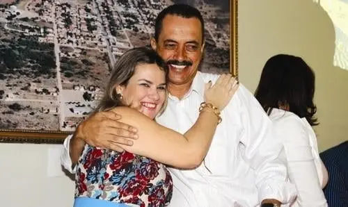 Ivana Bastos participa do aniversário de Palmas de Monte Alto