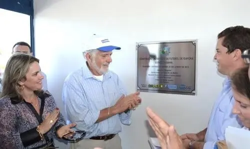 Governador inaugura obras em Igaporã