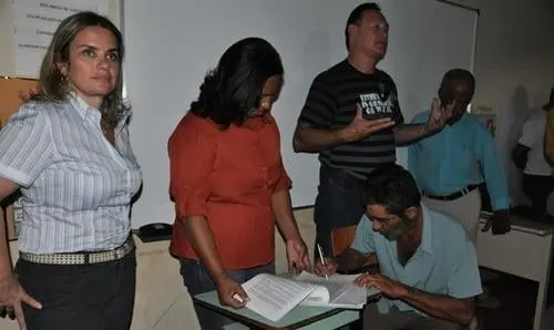 Comunidade de Urandi é beneficiada com construção de cisternas