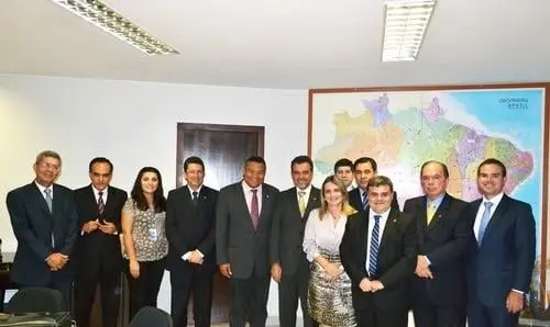 Valec e Ibama asseguram à comitiva de deputados baianos que 2013 é o ano da Fiol