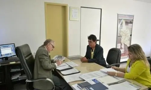 Ivana Bastos participa de audiência na CERB com prefeito de Lagoa Real