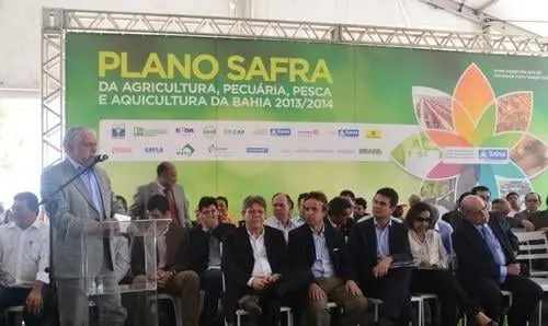 Deputada acompanha lançamento do Plano Safra e entrega de equipamentos