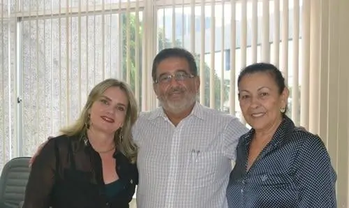 Ivana Bastos reúne-se com presidente da Embasa