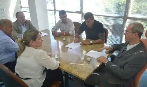 Dom Basílio será beneficiado com trator de esteira