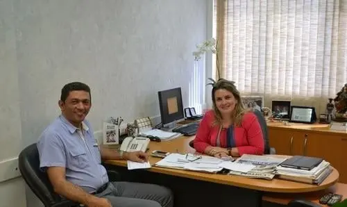 Deputada parabeniza Iuiu pelos 25 anos e destaca atuação do ex-prefeito