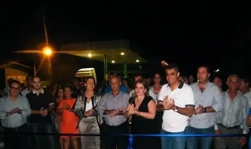 Ivana Bastos prestigia aniversário de 51 anos de Dom Basílio