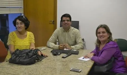 Deputada Ivana Bastos e prefeita de Lençóis participam de audiência na CAR