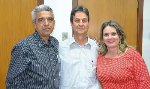 Carinhanha: deputada e prefeito buscam pavimentação da Av. 2 de Julho