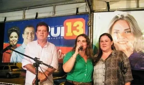 Ivana Bastos agradece apoio do moradores de Pajeú dos Ventos em Caetité
