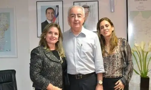 Sebastião Laranjeiras: Deputada solicita complementação das obras de iluminação 