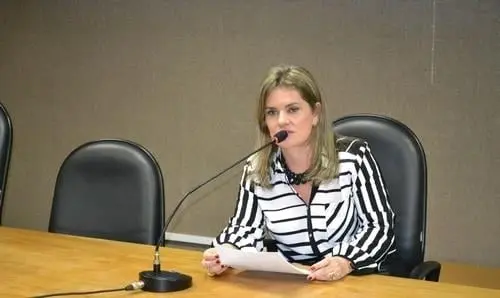 Comissão da Fiol cobra medidas da VALEC para retomada das obras 