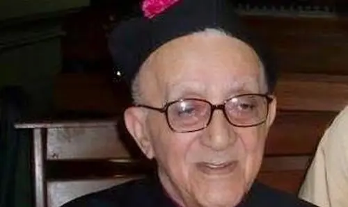 Ivana Bastos homenageia centenário do Monsenhor Osvaldo Magalhães de Caetité