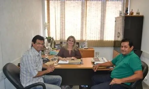 Deputada Ivana Bastos recebe solicitações do município de Palmeiras