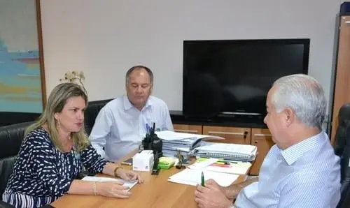 Seinfra responde pedido da deputada para recuperação da estrada de Ceraíma