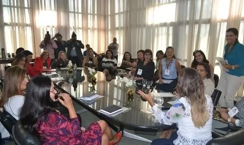 Ivana Bastos participa de criação do projeto “Assembleia de Carinho”