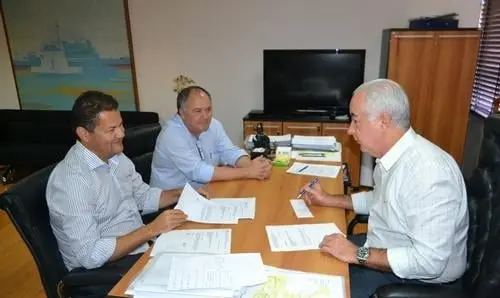 Prefeito de Lajedinho solicita mais infraestrutura para loteamento popular