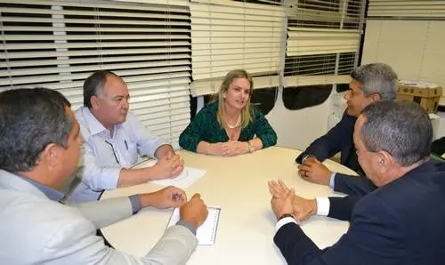 Ivana Bastos e prefeito de Palmas de Monte Alto cumprem agenda na SDR