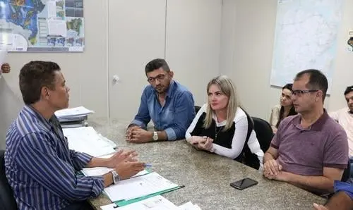 Tanque Novo: Ivana Bastos e prefeito reiteram pedidos na Supec