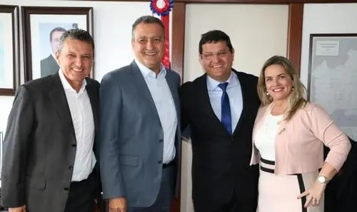 Em reunião, Rui Costa afirma que assinará Ordem de Serviço da estrada de Ceraíma