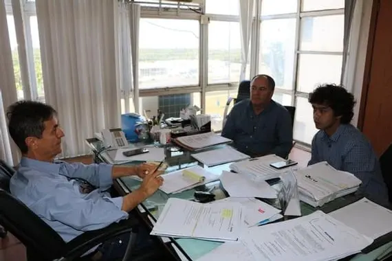Mandato da deputada e prefeito de Candiba acompanham obras na SIT