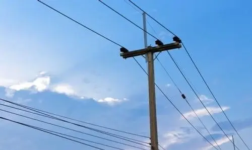Iniciadas obras de energia elétrica para comunidade de Carinhanha