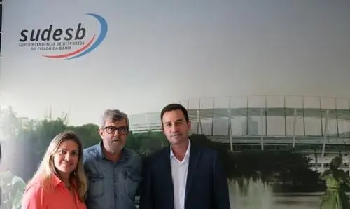 Deputada e prefeito de Igaporã buscam ações de incentivo ao esporte na Sudesb