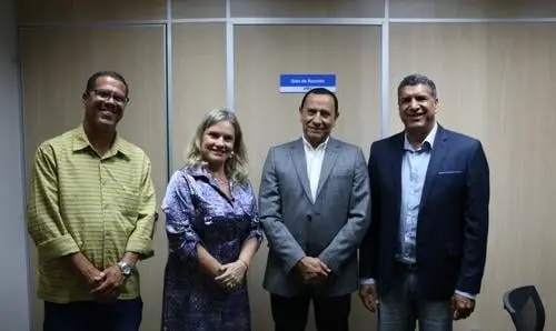 Deputada e prefeito solicitam construção de trevo em Palmeiras