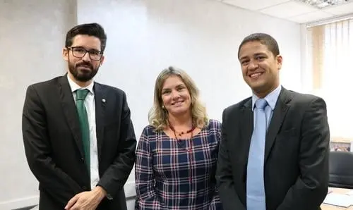 Ivana defende fortalecimento da Defensoria Pública