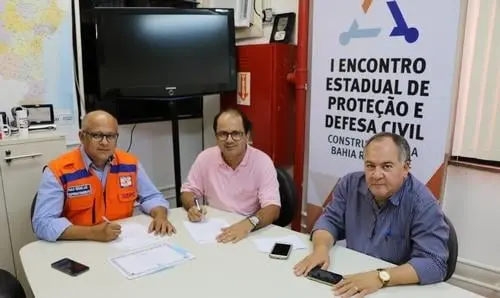 Assinado convênio para disponibilização de carro-pipa para Jussiape