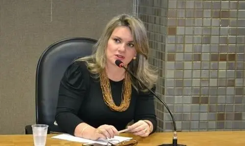  Candidata à presidência da Alba, Ivana Bastos deseja unir a base do governo