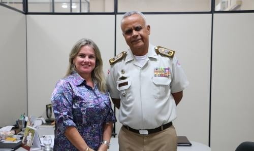 Ivana Bastos pede apoio à Comandante Geral da PM