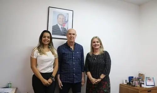  Ivana Bastos e Vanessa Senna reiteram pedidos de Lençóis na CERB