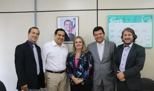 Ivana e comitiva de Guanambi acompanham implantação do Procon
