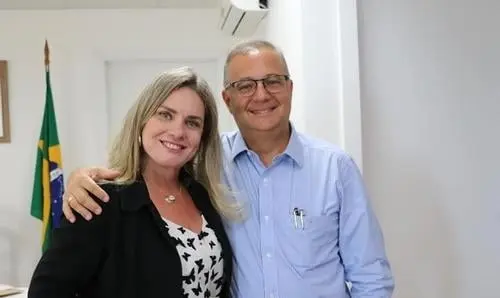 Ivana comemora anúncio de investimentos para Hospital Regional de Guanambi