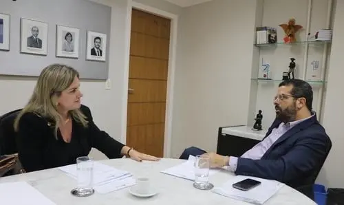 Deputada Ivana Bastos leva demandas de diversos municípios à SAEB