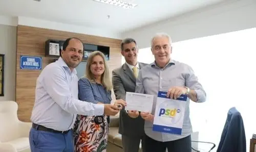 Jussiape: Ivana Bastos comemora filiação de Dr. Éder ao PSD