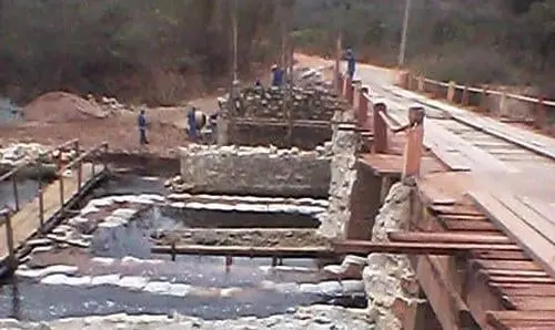 Ivana comemora andamento das obras da Ponte do Capão 