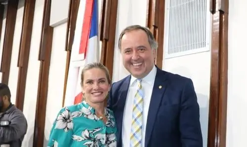  Ivana entregará Título de Cidadão Baiano ao presidente da Unale