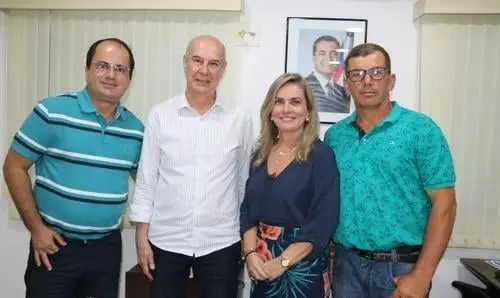 Na CERB, deputada solicita mais acesso à água para população de Jussiape 