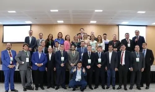 Ivana Bastos é eleita presidente da Unale