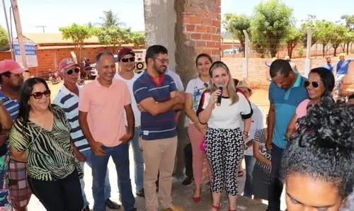 Ivana acompanha fase final para a liberação do sinal de celular em Pindorama 