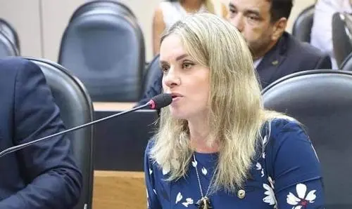 Ivana defende mudanças na licença maternidade no nascimento de bebê prematuro