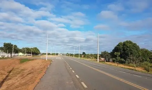 Trabalho de Ivana e prefeito garante iluminação pública em Palmas de Monte Alto